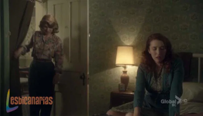 Betty y Kate 1x02-04 Betty y Kate en el cuarto