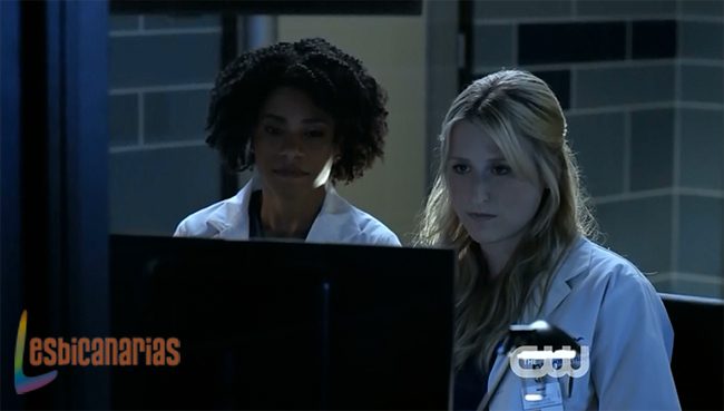 Tyra Dupre lesbiana Emily Owens