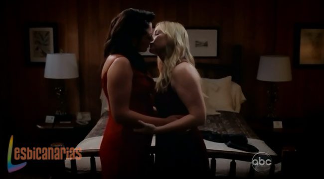 Callie y Arizona beso