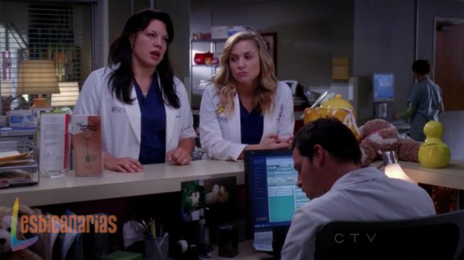 Callie, Arizona y Alex discutiendo
