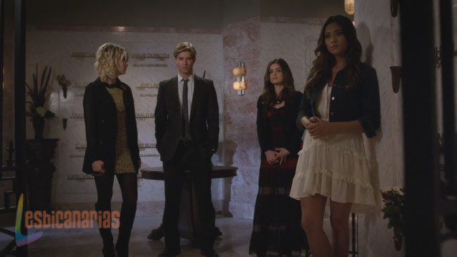 Emily Pretty Little Liars