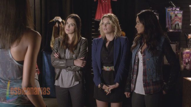 Pretty Little Liars Emily y Paige