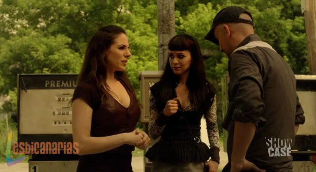 Kenzi y Bo conocen a Dougie