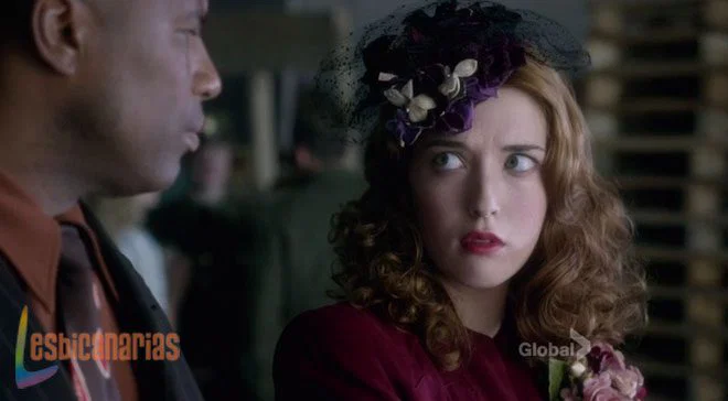 Kate hablando con Leon