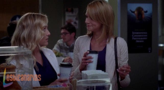 Arizona y Lauren tomando café