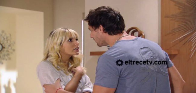 Brenda y Marisa 01x08 - 18