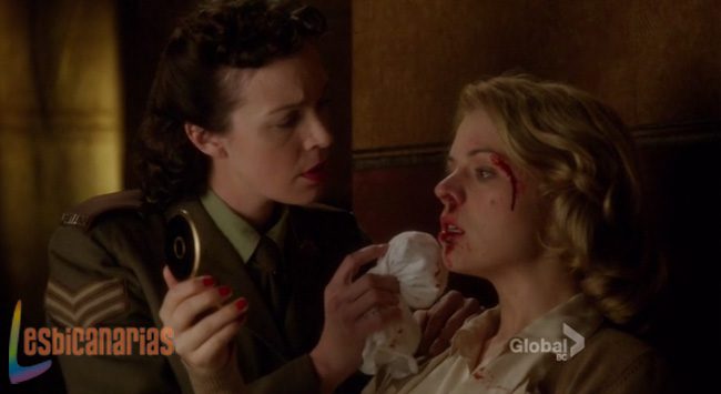 Teresa cuidando a Betty