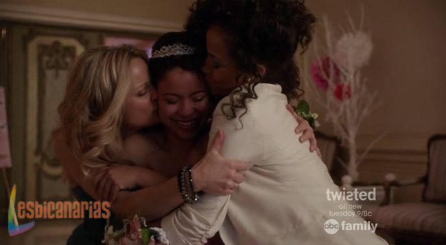 Mariana y sus madres