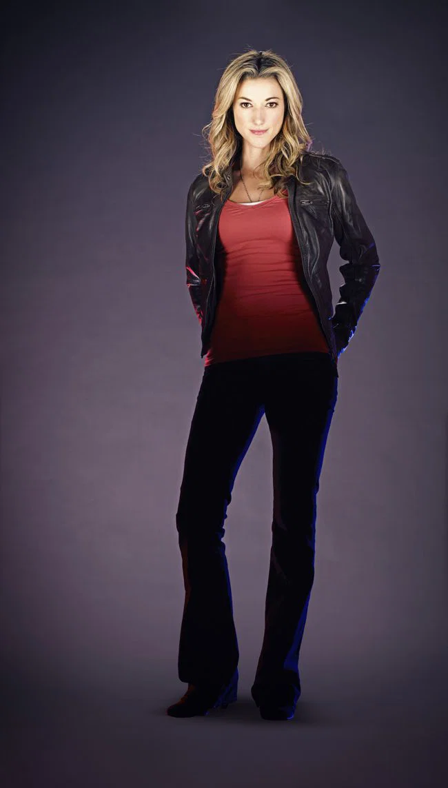 Lauren Lost Girl