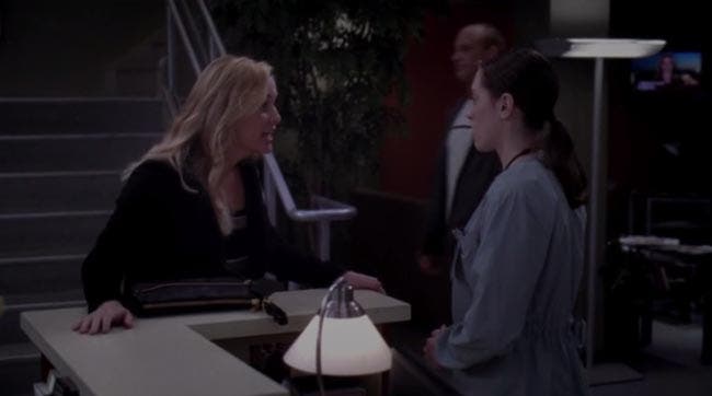 Arizona gritándole a una enfermera