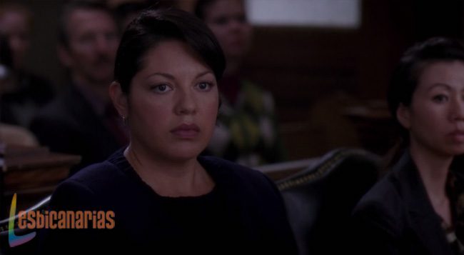 Callie escuchando a Travis
