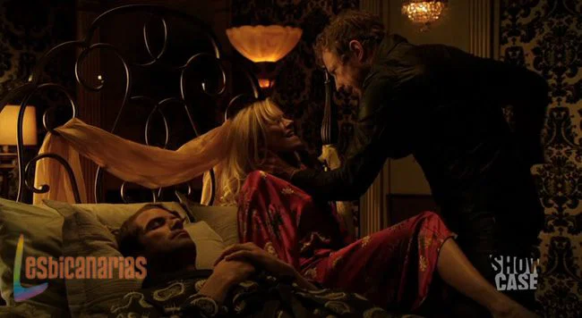 Dyson peleando con Selene