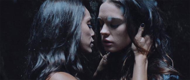 música con toque lésbico