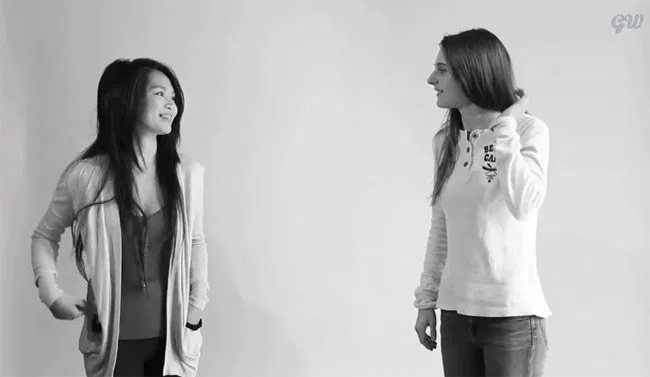 Homófoba y lesbiana se abrazan