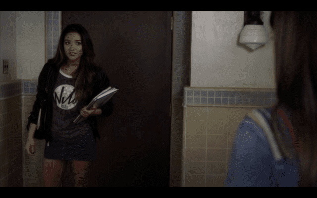 emily discute con paige