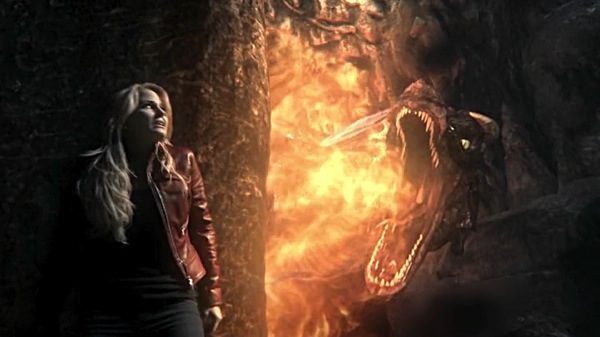 Kaiales luchando contra los dragones que atacaban al servidor