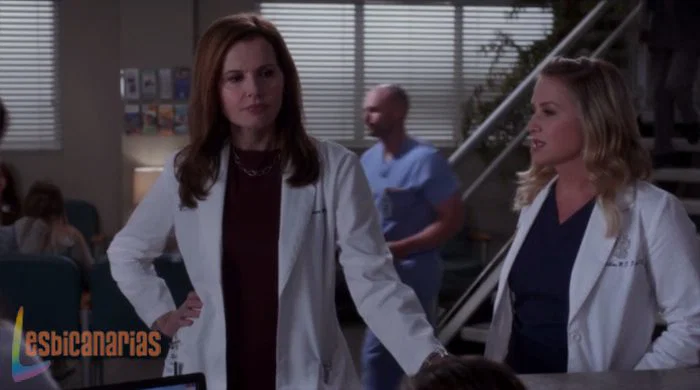 Arizona Robbins en anatomía de grey