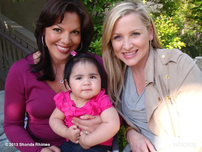 Sara Ramirez y Jessica Capshaw