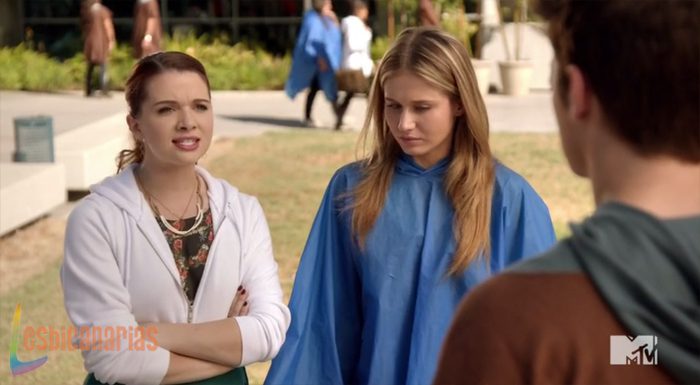 Karma y Amy Fakin It