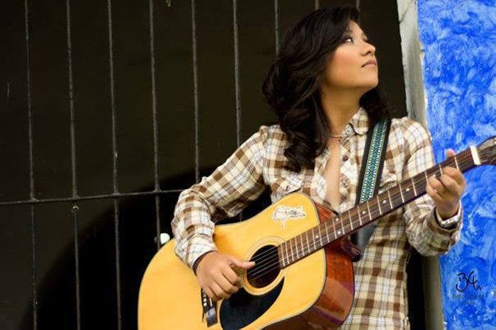 Música con toque lésbico: «Mariposa» por Any Ceballos