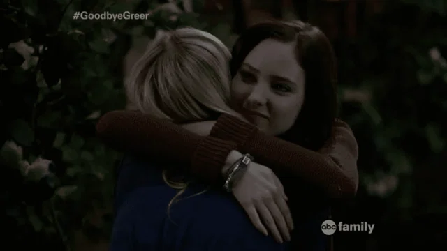 abrazo de despedida brenna y greer