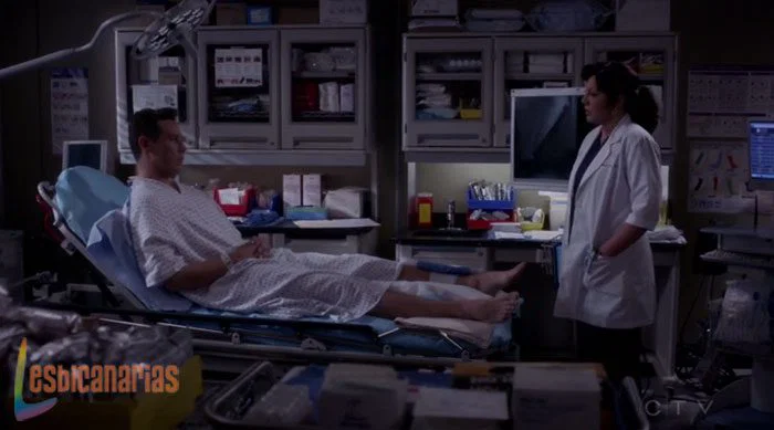 Callie-actualiza-al-paciente