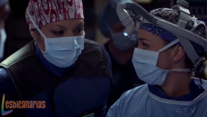 Callie-y-Amelia-en-el-quirófano