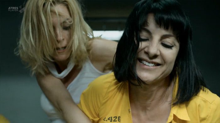 Maca-y-Zulema-peleando