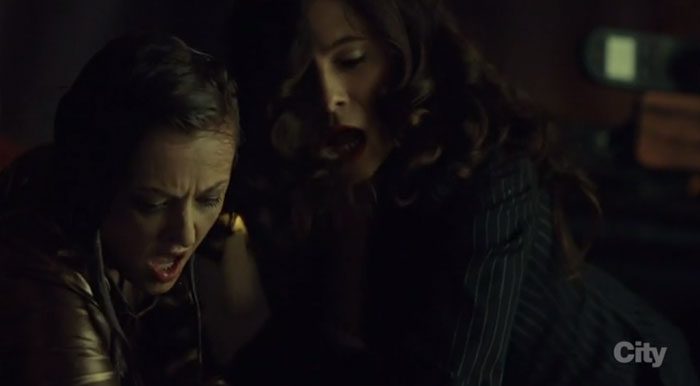 Alana-y-Margot-asesinan-a-Mason