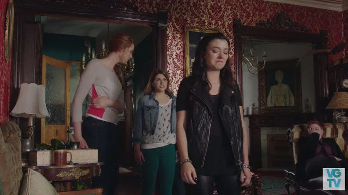 Carmilla-Llorando