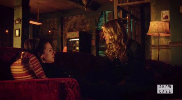 Tamsin-consolando-a-Bo