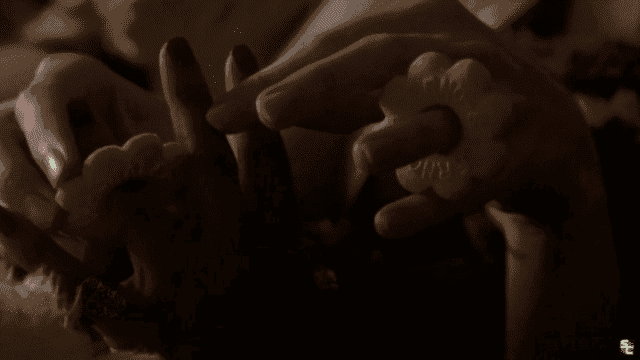 "Yo Nomi, te tomo a ti Amanita..."