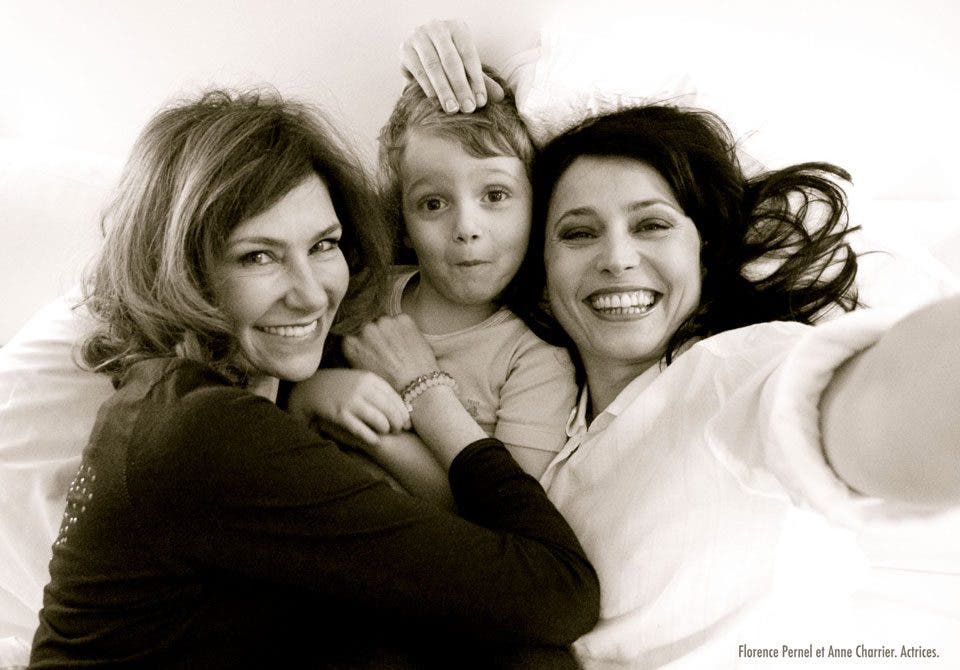 Fotografía-pareja-lésbica-Florence-Pernel-y-Anne-Charrier