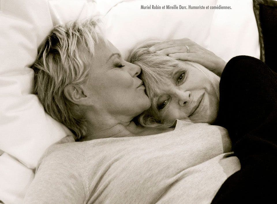 Fotografía-pareja-lésbica-Muriell-Robin-y-Mirellle-Darc