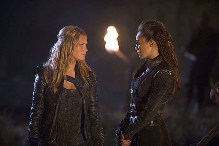 Lexa y Clarke en The 100