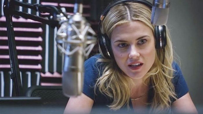 Kilgrave apesta y ronca por las noches