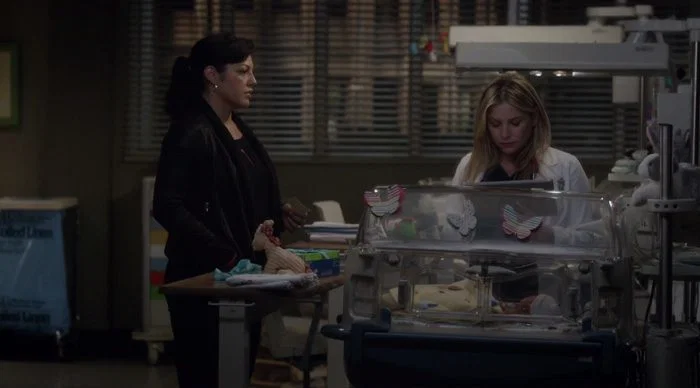 Callie y Arizona pelean
