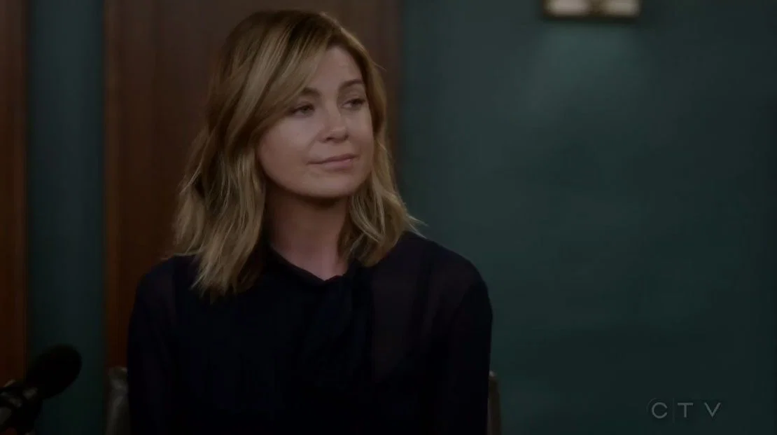Meredith testificando