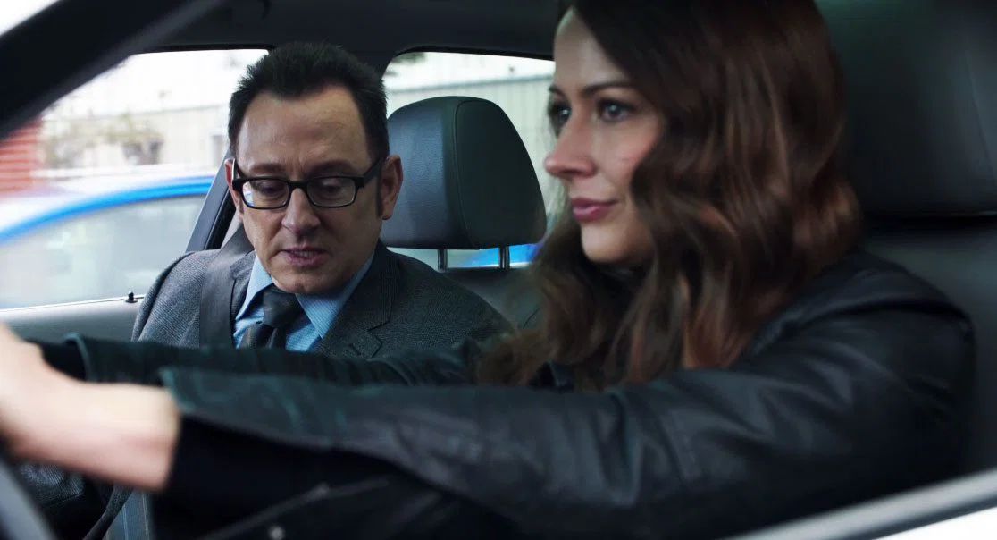 Root-hablando-con-Harold