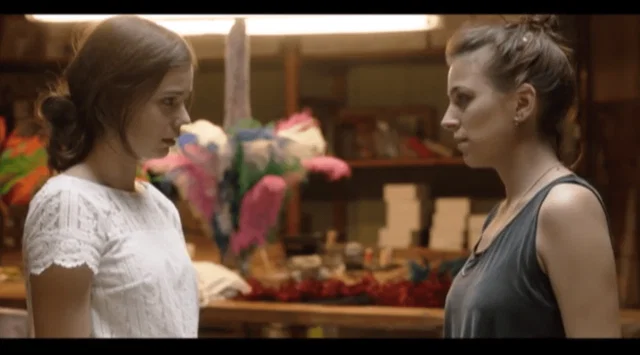 paula y sofia miradas