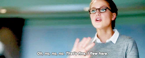 "Oh, no, no, no. Está bien, vine volando..." (Vía dctvladies.tumblr.com)