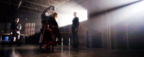 (Vía cwsupergirlgifs.tumblr.com)