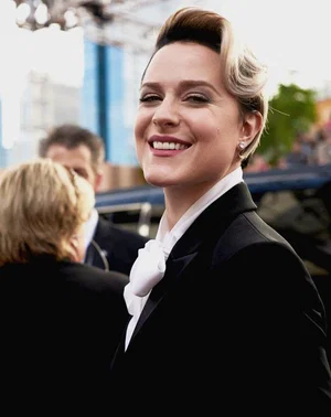 Evan Rachel Wood Golden Globes 2017