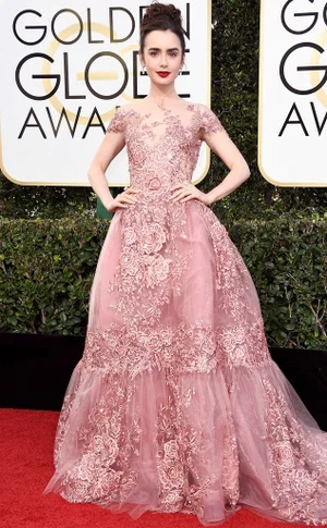 Lily Collins Globos de Oro 2017