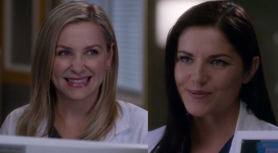 Arizona y Eliza sonriendo