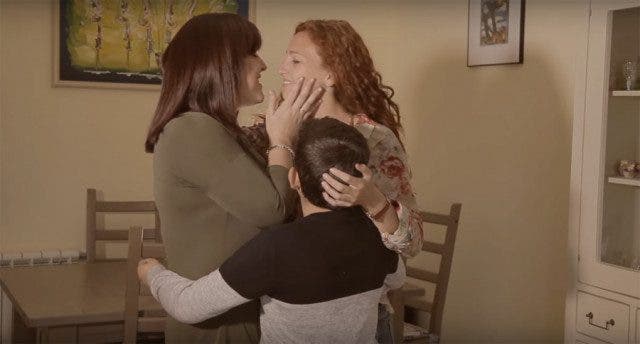 Comercial lésbico iberdrola