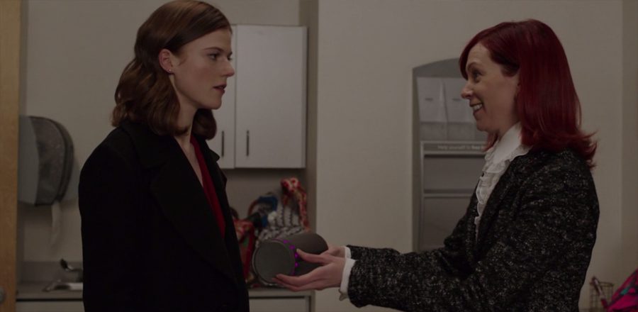 Maia con platica con Elsbeth