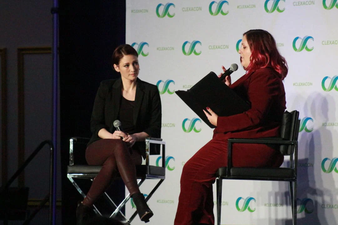 Chyler Leigh hablando de Sanvers