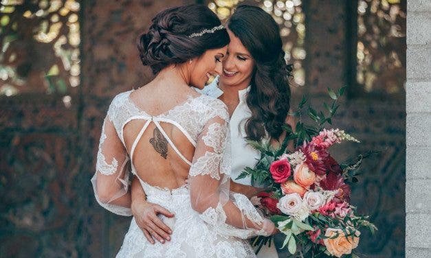 Costa Rica aprueba el matrimonio igualitario y celebra su primera boda lésbica