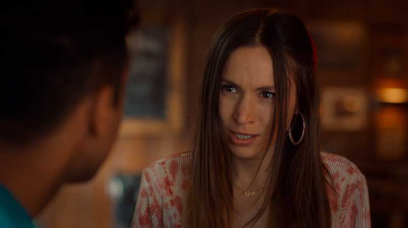 Waverly enojada con Jeremy en Wynonna Earp